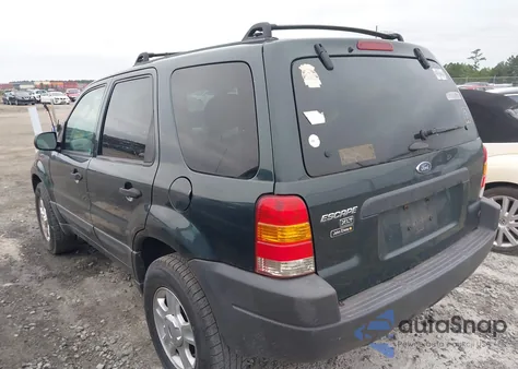 2003 Ford Escape Xlt из США, поврежденный, VIN 1FMYU93113KB12309